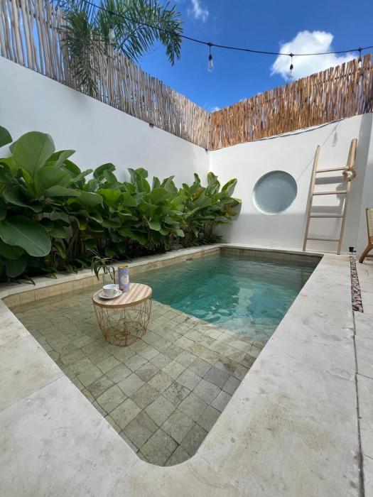 Dreamy 1 BR villa with private pool close to beach