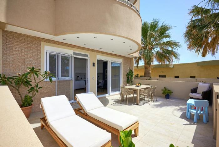 Niki Seaview With Cozy Garden