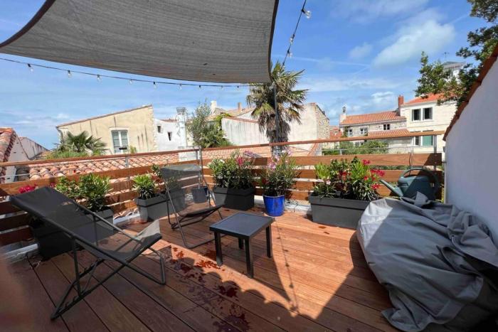 Baleines - avec rooftop et parking