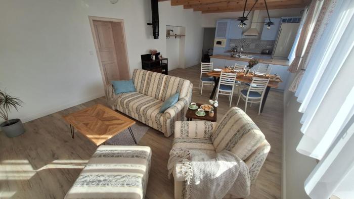 Chaloupka Na Mýtince