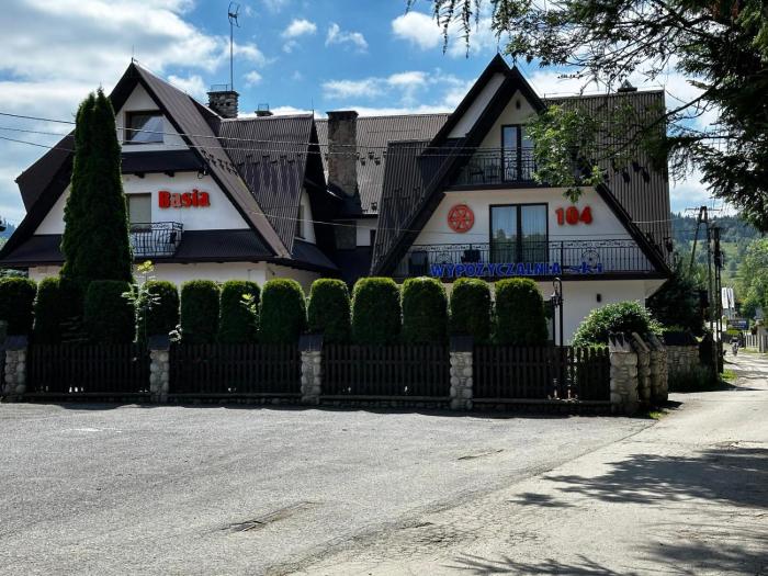 DW Basia pokoje i apartament
