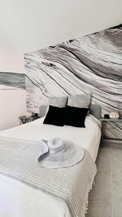 Apartment Blue Summer I