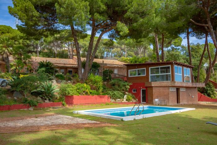 Villa Maresme & Villa Rosa