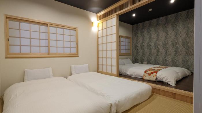 Nobuhiro Kyoto and Reizei - Vacation STAY 19704v