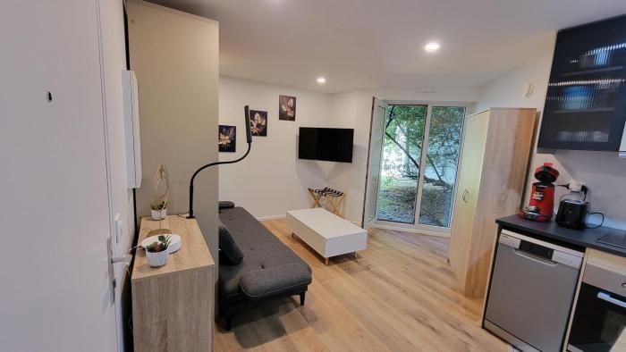 Cosy Apartment Kremlin Bicetre Metro Station