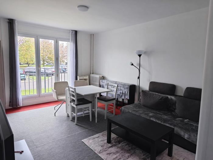 Appartement T2 près de la Seine, gare 4 minutes