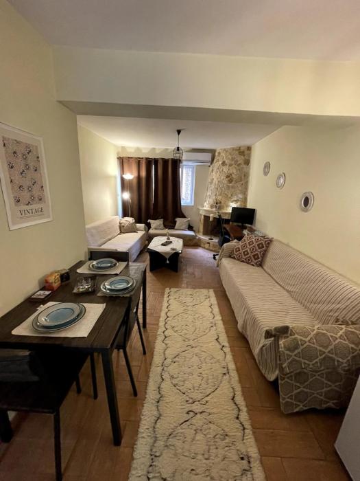 Angelas Apartment near Airport-Expo-Sea