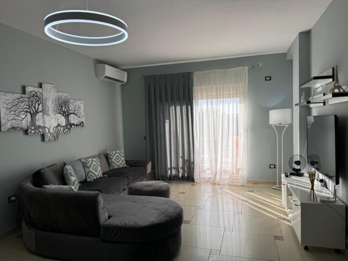 H Apartment