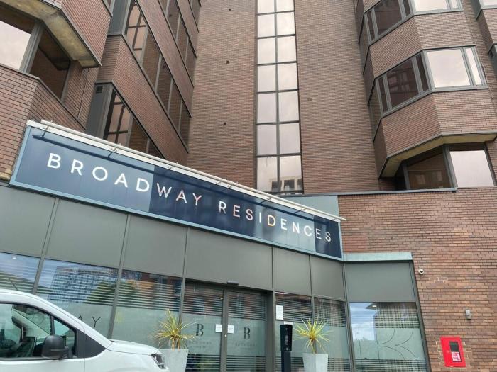 Birmingham City Centre Apartment – Broad Street