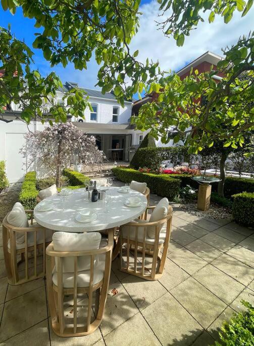 Sublime Luxury - Battery Point