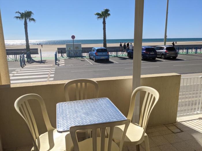 T2 en bord de mer pour 4 pers, RDC avec Parking - FR-1-797-39