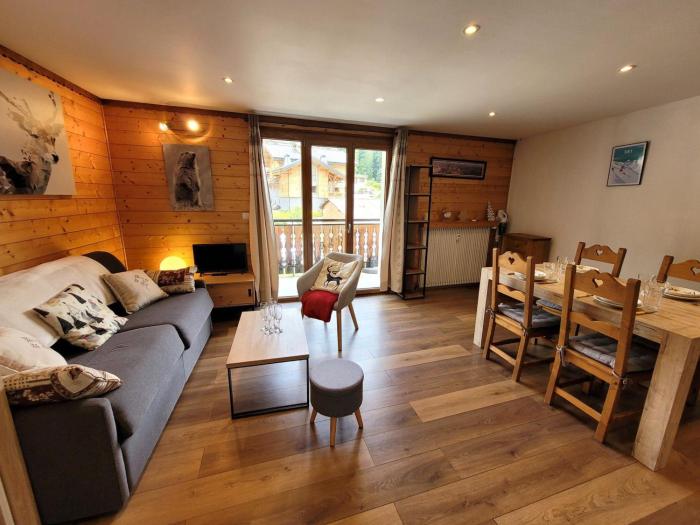 Studio rénové familial, Vieux Village, proche pistes et commerces, 4 pers. - FR-1-598-168