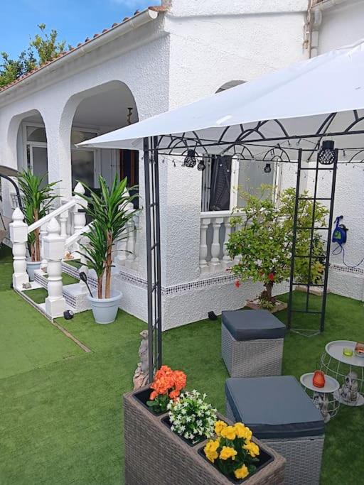 Villa in La Marina with cozy garden and private solarium