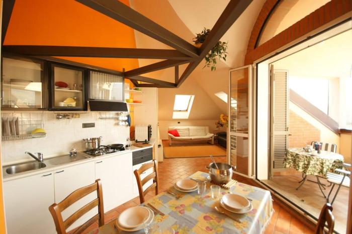 Sinfonia Mimosa central 2-room-flat