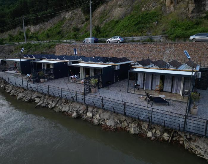 Complex Turistic Emilio