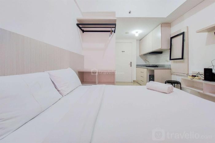 Comfy Studio at Poris 88 Apartment By Travelio