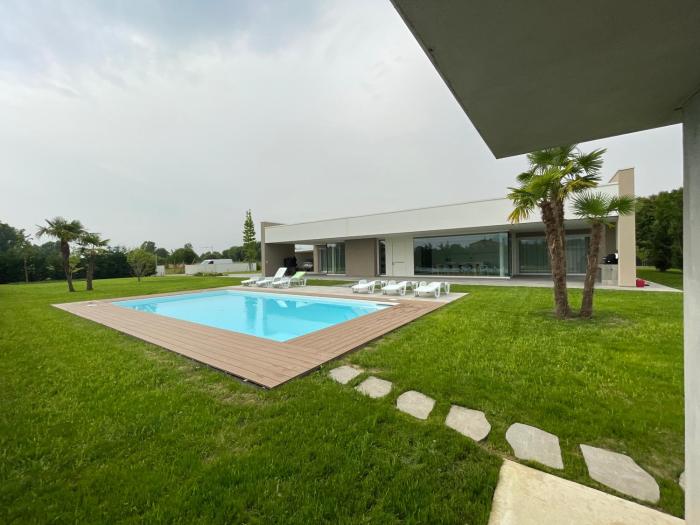 STIMAHome villa con piscina privata
