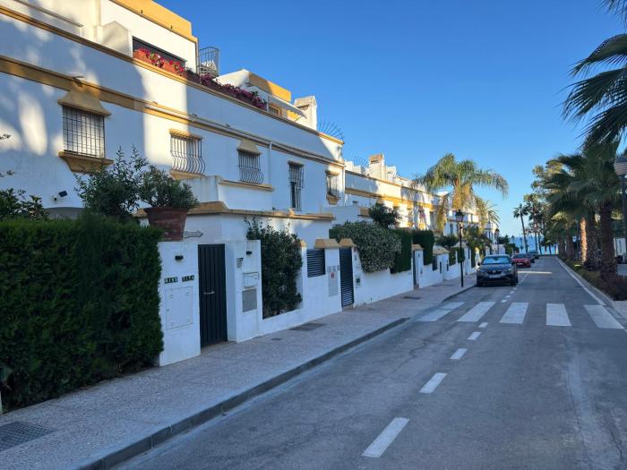 Marbellamar Miss Tita