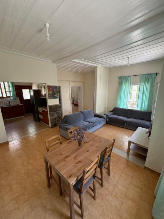 90m2 2 Bedroom Apartment in Myrina Center - Port of Myrina