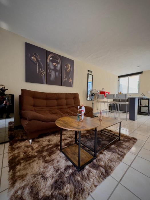 Casa-Alojamiento Tierra roja