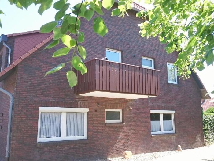 Deichperle beautiful beach location