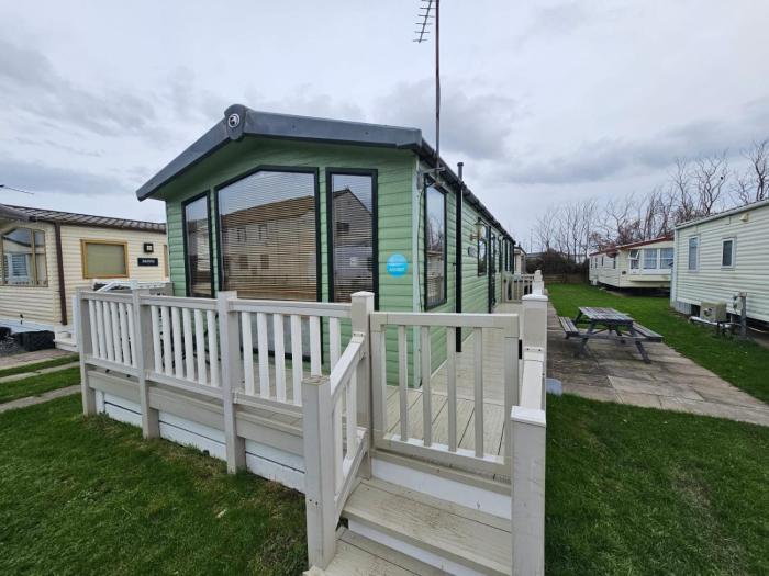 7 Ash Grove Lyons robin hood Rhyl