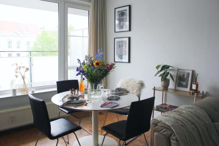 Sunny Apartment - Zuid Retreat 1BR Apartment near Scheldt River