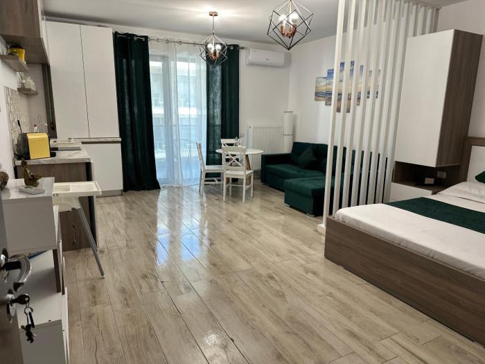 Studio Mamaia-Nord Iuliana