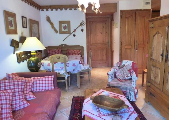 Résidence Bergerie Des 3 Vallees F - Chaleureux appartement 3 pièces pour 4 personnes près du village authentique des Allues MAE-1786