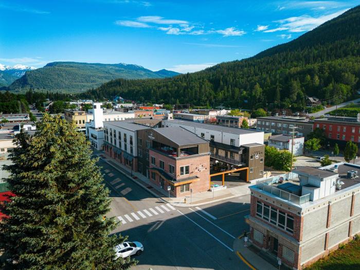 Basecamp Suites Revelstoke