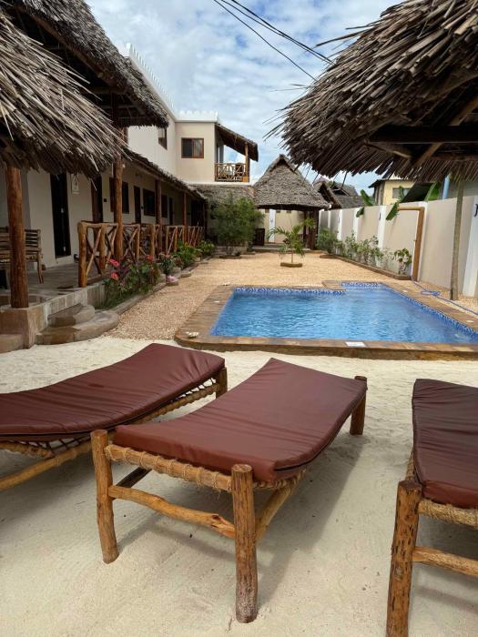 Villa Peace And Color