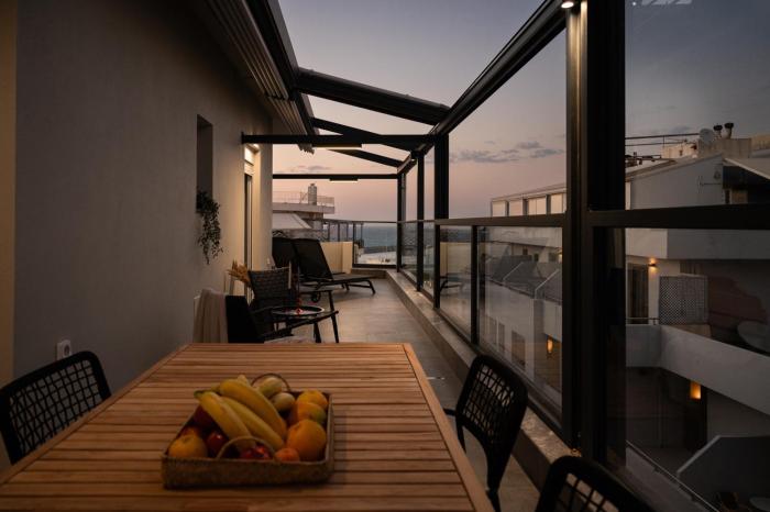 L Horizon Luxury Living with Sea View by 8essentially