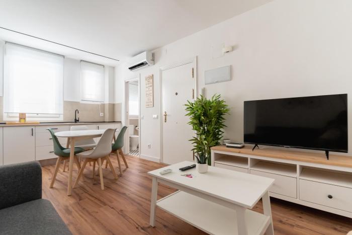 Modern Cozy-2bedrooms 1Bathroom-Delicias
