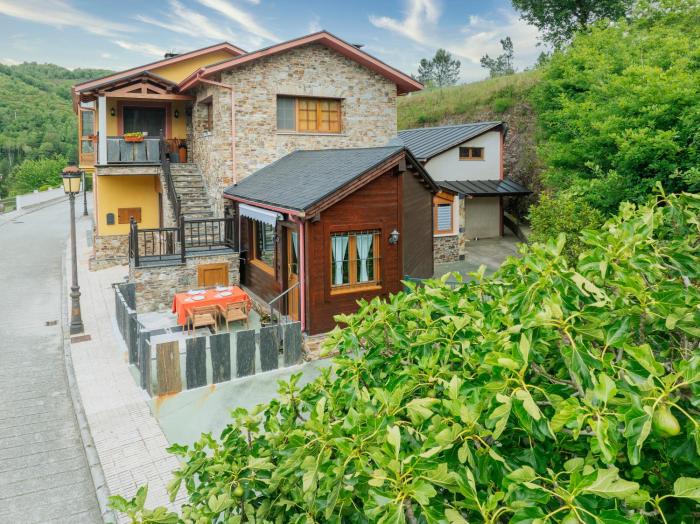 Apartamentos Rurales TIN TURISMO