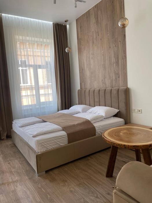 Тиктора, 3 ЦЕНТР