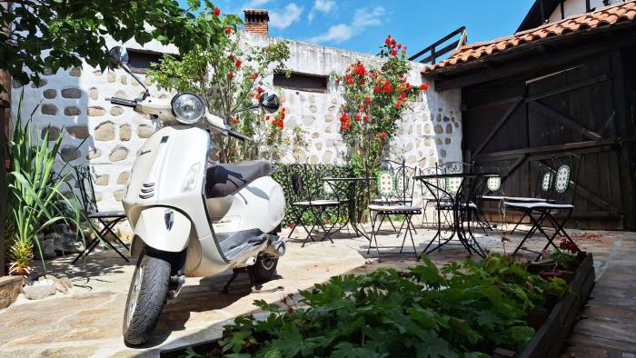 Kadiyata Guest House