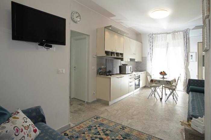 Casa Lux ampio monolocale