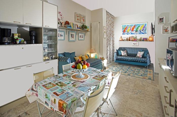 Casa Lux ampio monolocale