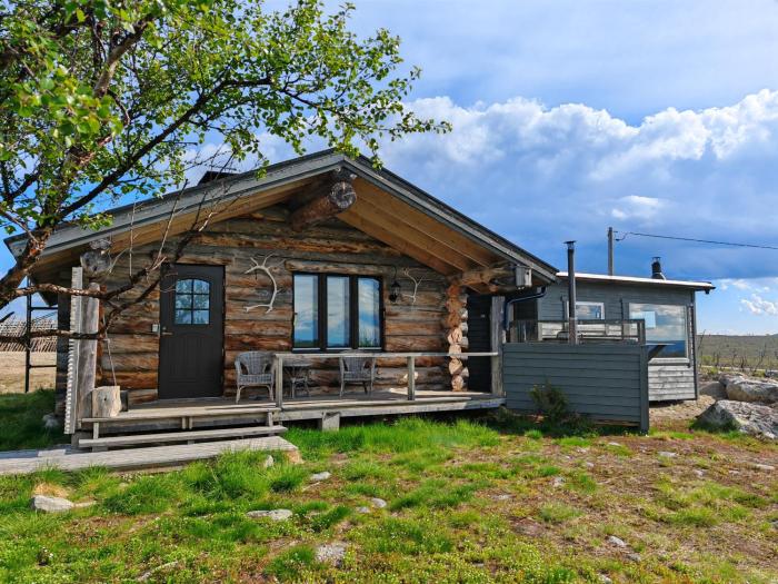 Tunturikelo - beautiful log cottage in the Fells