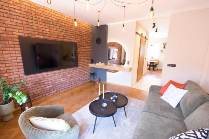 Old Town Living Apartments