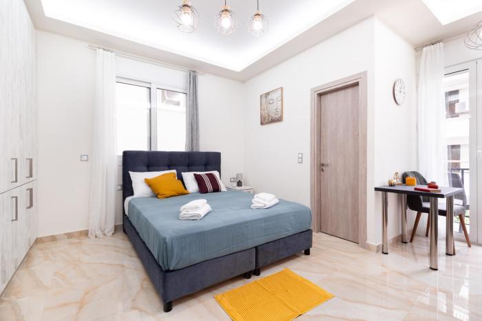 Athens Center 2B Residence by Athenian Keys