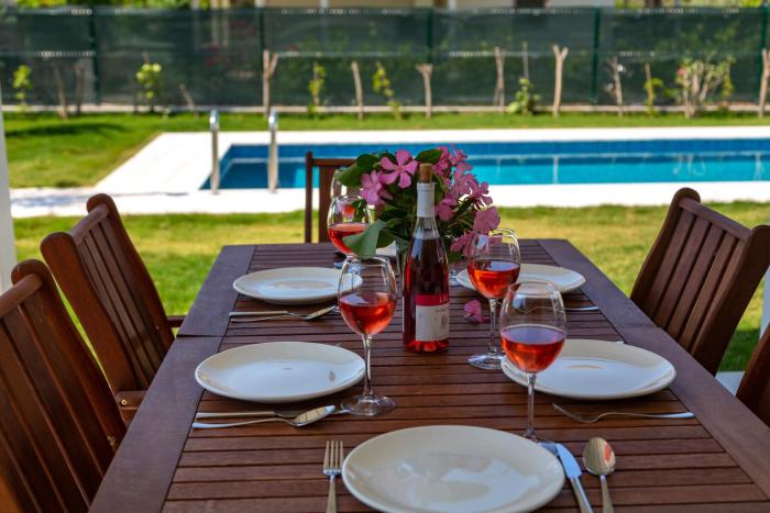 Villa Nergis by Villa Safiya