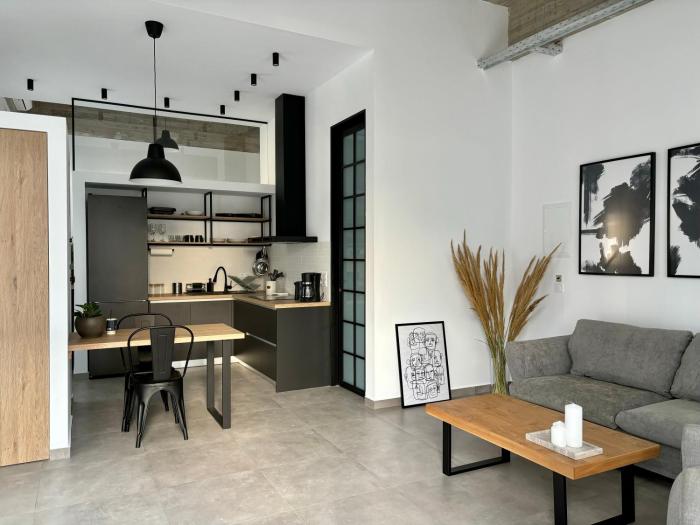 Industrial Loft Comfort Living