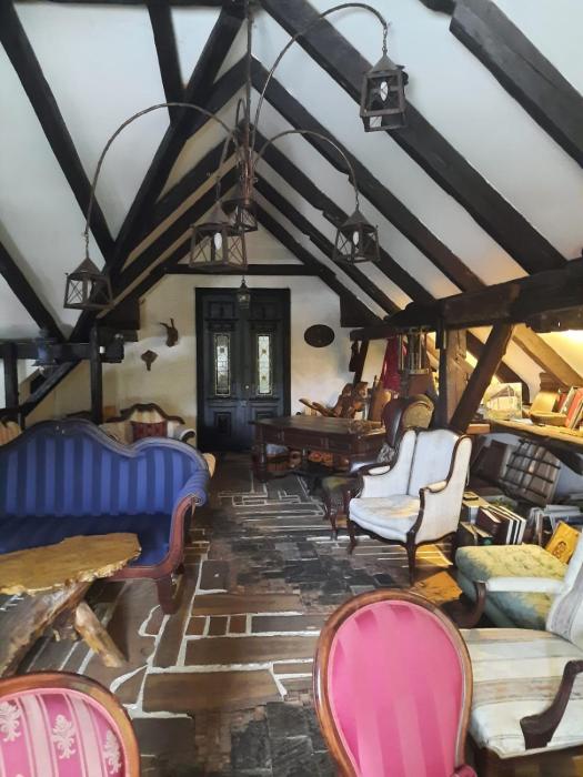 Rustic Charm a Unique and Antique Apartment