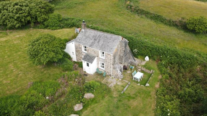 Kitts Cottage, Redruth, Cosy Cornish Retreat