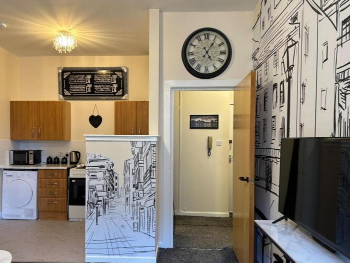 Central Glasgow Apt - Sleeps 2 & FreeParking