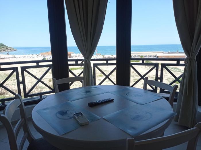 Oasis Beach 2 bedroom apartment