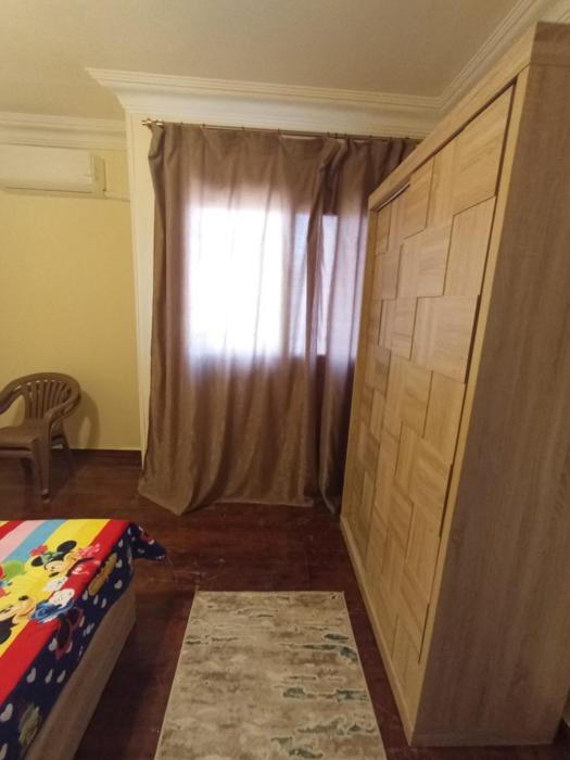 شقة للإيجار مفروشه ومكيفه بالكامل في المعادي