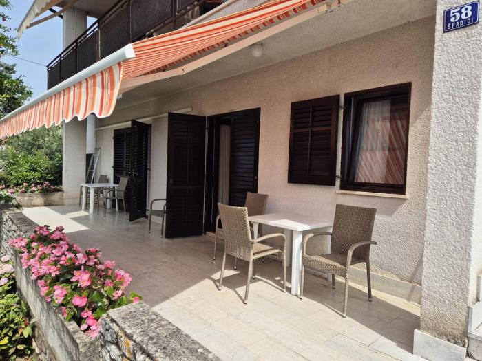 Krebel Apartments - Top location 4minute walk Beach, Strand, Spiaggia