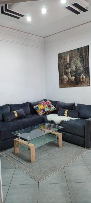 appartement a côté de laéroport